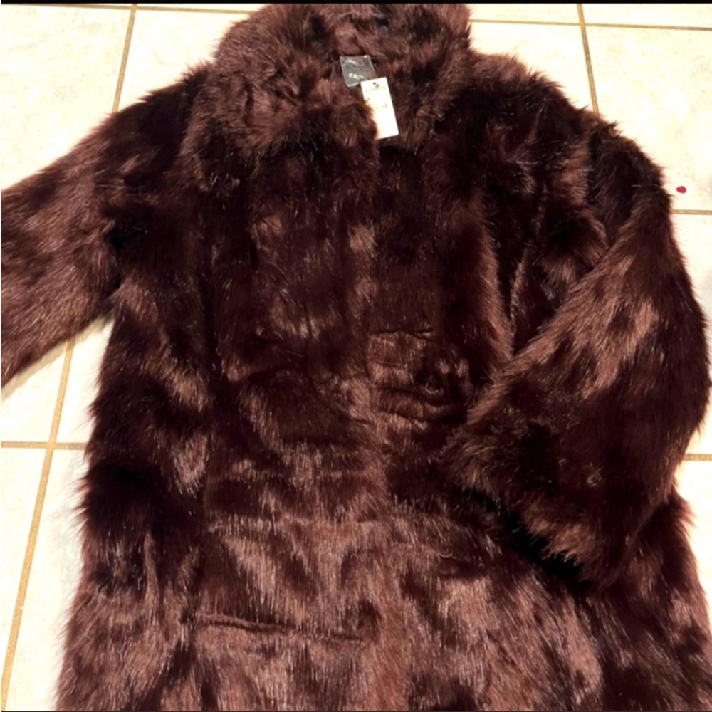 NWT EXPRESS FAUX FUR COAT LARGE